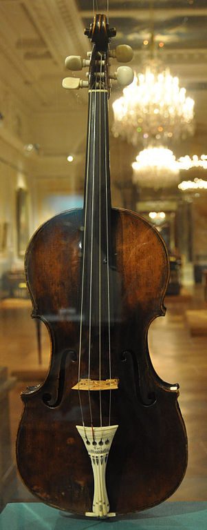 Il violino di Leopold Mozart, padre di Wolfgang Amadeus.
