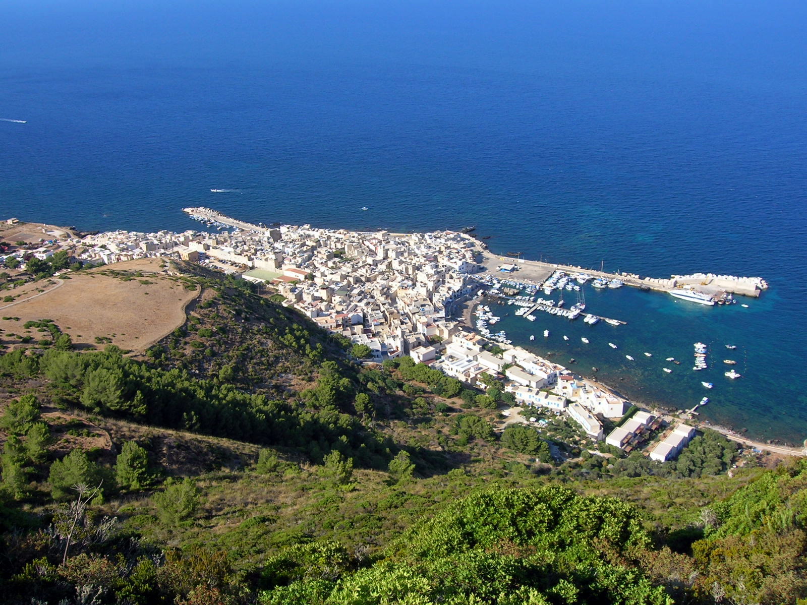 Viaggio a Marettimo e al Museo del Mare