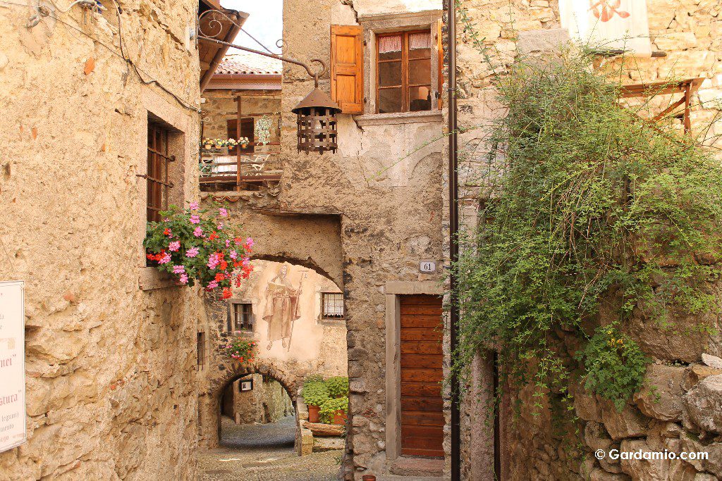 #Italiaontheroad: sul Lago di Garda, tra Lago e Cielo