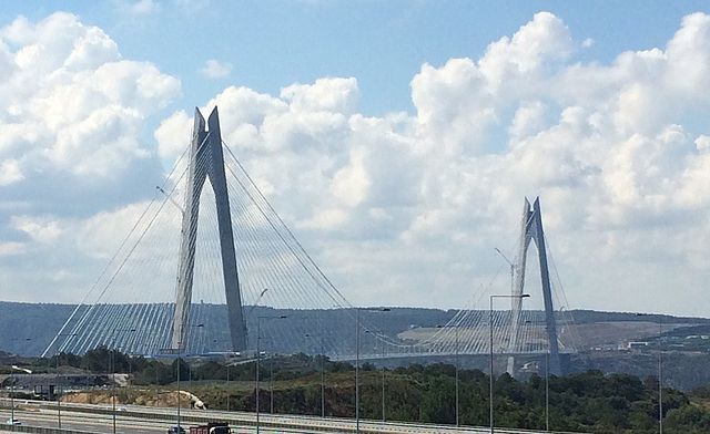 Ponti più alti del mondo: il ponte Yavuz Sultan Selim di Istanbul