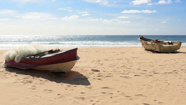 In Mozambico il sole d'inverno è caldo e le sue spiagge stupende